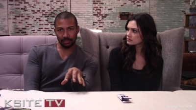 The_Originals_on_Set__Charles_Michael_Davis___Phoebe_Tonkin_0780.jpg