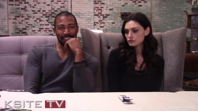 The_Originals_on_Set__Charles_Michael_Davis___Phoebe_Tonkin_0811.jpg