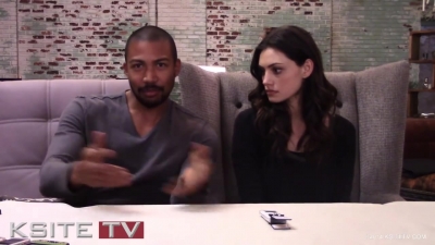 The_Originals_on_Set__Charles_Michael_Davis___Phoebe_Tonkin_0833.jpg