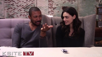 The_Originals_on_Set__Charles_Michael_Davis___Phoebe_Tonkin_0850.jpg