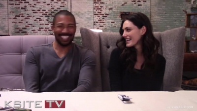 The_Originals_on_Set__Charles_Michael_Davis___Phoebe_Tonkin_0870.jpg