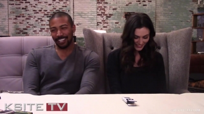 The_Originals_on_Set__Charles_Michael_Davis___Phoebe_Tonkin_0890.jpg