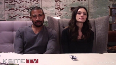 The_Originals_on_Set__Charles_Michael_Davis___Phoebe_Tonkin_0903.jpg