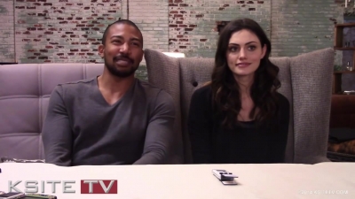 The_Originals_on_Set__Charles_Michael_Davis___Phoebe_Tonkin_0907.jpg