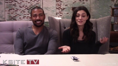 The_Originals_on_Set__Charles_Michael_Davis___Phoebe_Tonkin_0910.jpg