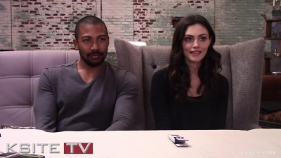 The_Originals_on_Set__Charles_Michael_Davis___Phoebe_Tonkin_0919.jpg