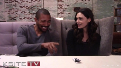 The_Originals_on_Set__Charles_Michael_Davis___Phoebe_Tonkin_0945.jpg