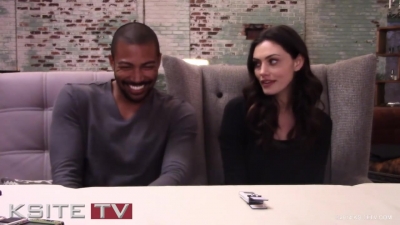 The_Originals_on_Set__Charles_Michael_Davis___Phoebe_Tonkin_0949.jpg