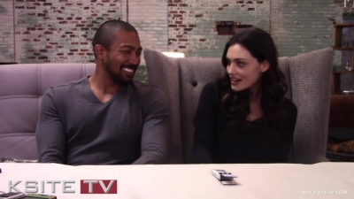 The_Originals_on_Set__Charles_Michael_Davis___Phoebe_Tonkin_0973.jpg
