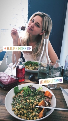 phoebe_stories_281029.jpg