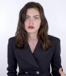 5B1920x10805D_Phoebe_Tonkin_On_Her_Boyfriend2C_Diet_And_Margot_Robbie__ELLE_Australia_242.jpg