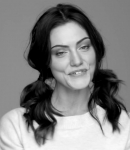 GIRLS_IN_FRAME___PHOEBE_TONKIN_037.jpg