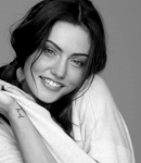 GIRLS_IN_FRAME___PHOEBE_TONKIN_105.jpg