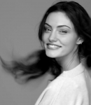 GIRLS_IN_FRAME___PHOEBE_TONKIN_121.jpg
