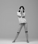 GIRLS_IN_FRAME___PHOEBE_TONKIN_131.jpg