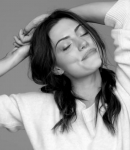 GIRLS_IN_FRAME___PHOEBE_TONKIN_149.jpg
