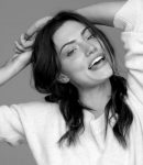GIRLS_IN_FRAME___PHOEBE_TONKIN_150.jpg