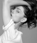 GIRLS_IN_FRAME___PHOEBE_TONKIN_264.jpg