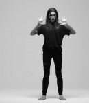 GIRLS_IN_FRAME___PHOEBE_TONKIN_378.jpg
