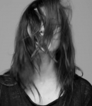 GIRLS_IN_FRAME___PHOEBE_TONKIN_421.jpg