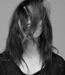 GIRLS_IN_FRAME___PHOEBE_TONKIN_422.jpg
