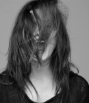 GIRLS_IN_FRAME___PHOEBE_TONKIN_424.jpg