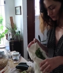 Filename=How_to_ZERO_WASTE_grocery_shop_with_Phoebe_Tonkin_282B_vegan_lunch_recipe29_1511.jpg
Filesize=208KiB
Dimensions=1920x1080
Date added=Aug 19, 2018 How_to_ZERO_WASTE_grocery_shop_with_Phoebe_Tonkin_282B_vegan_lunch_recipe29_1511.jpg