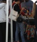 Out_at_the_Farmers_Market_in_Studio_City___283129.jpg