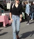 Filename=Out_at_the_Farmers_Market_in_Studio_City___286729.jpg
Filesize=3700KiB
Dimensions=2201x3300
Date added=Jul 04, 2018 Out_at_the_Farmers_Market_in_Studio_City___286729.jpg