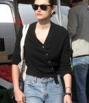 Out_at_the_Farmers_Market_in_Studio_City___287429.jpg