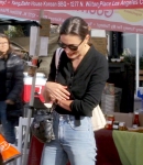 Filename=Out_at_the_Farmers_Market_in_Studio_City___288229.jpg
Filesize=347KiB
Dimensions=944x1052
Date added=Jul 04, 2018 Out_at_the_Farmers_Market_in_Studio_City___288229.jpg