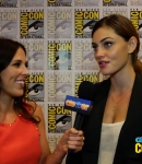 Filename=Phoebe_Tonkin_Talks_Hayley___Klaus_Relationship_and_The_Originals__2013_Comic-Con_265.jpg
Filesize=281KiB
Dimensions=1920x1080
Date added=Nov 01, 2018 Phoebe_Tonkin_Talks_Hayley___Klaus_Relationship_and_The_Originals__2013_Comic-Con_265.jpg