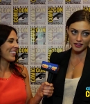 Filename=Phoebe_Tonkin_Talks_Hayley___Klaus_Relationship_and_The_Originals__2013_Comic-Con_267.jpg
Filesize=305KiB
Dimensions=1920x1080
Date added=Nov 01, 2018 Phoebe_Tonkin_Talks_Hayley___Klaus_Relationship_and_The_Originals__2013_Comic-Con_267.jpg