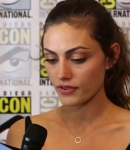Filename=Phoebe_Tonkin__The_Originals__Teases_Hayley_s_Hybrid_Future_-_Comic-Con_2014_114.jpg
Filesize=176KiB
Dimensions=1920x1080
Date added=Nov 01, 2018 Phoebe_Tonkin__The_Originals__Teases_Hayley_s_Hybrid_Future_-_Comic-Con_2014_114.jpg