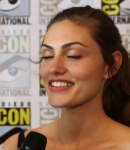 Filename=Phoebe_Tonkin__The_Originals__Teases_Hayley_s_Hybrid_Future_-_Comic-Con_2014_210.jpg
Filesize=158KiB
Dimensions=1920x1080
Date added=Nov 01, 2018 Phoebe_Tonkin__The_Originals__Teases_Hayley_s_Hybrid_Future_-_Comic-Con_2014_210.jpg
